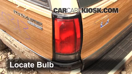 1993 Buick Roadmaster Estate Wagon 5.7L V8 Éclairage Feux de marche arrière (remplacer une ampoule)