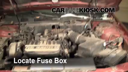 1993 Mercury Sable GS 3.8L V6 Sedan Fuse (Engine) Check
