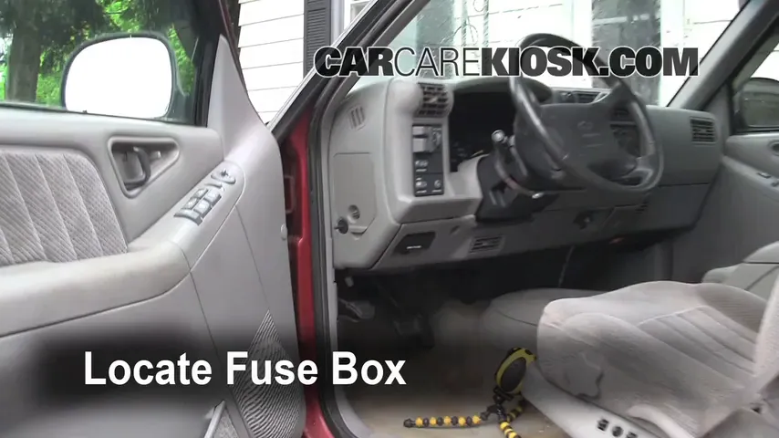 1991 chevy s10 cigarette lighter fuse Chevrolet Blazer box diagram Fusibles | PDF | Technology