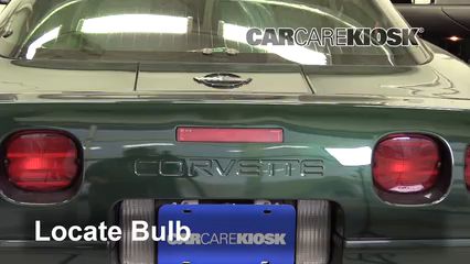 1995 Chevrolet Corvette 5.7L V8 Hatchback Éclairage Feu de freinage central (remplacer l'ampoule)