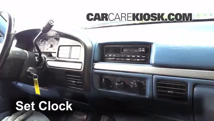 1995 Ford F-250 XL 7.5L V8 Standard Cab Pickup (2 Door) Clock