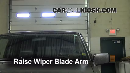 1995 Nissan Pickup XE 3.0L V6 Extended Cab Pickup Windshield Wiper Blade (Front)