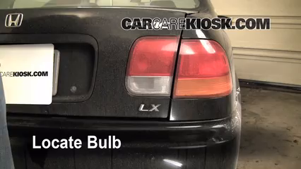 1997 Honda Civic LX 1.6L 4 Cyl. Éclairage Feux de marche arrière (remplacer une ampoule)