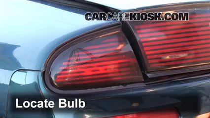 1997 Oldsmobile Aurora 4.0L V8 Éclairage Feux de position arrière (remplacer ampoule)