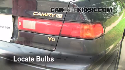 1997 Toyota Camry XLE 3.0L V6 Lights Tail Light (replace bulb)