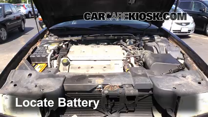 2000 Cadillac Eldorado ESC 4.6L V8 Batterie Changement