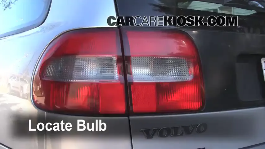 Reverse Light Replacement 2000 Volvo V40 1.9L 4 Cyl. Turbo