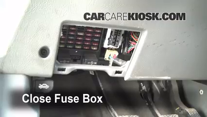 Interior Fuse Box Location: 2001-2006 Hyundai Santa Fe ... flasher fuse diagram 2006 kia sportage 