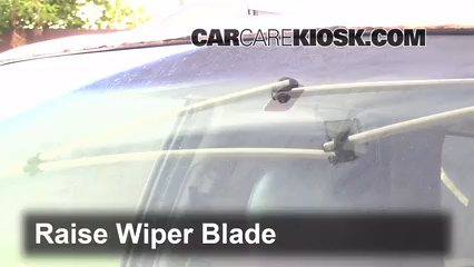 Denso Rear Wiper Blade for 1998-2004 Isuzu Rodeo Windshield Windscreen wd