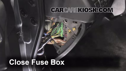 Interior Fuse Box Location: 1999-2003 Acura TL - 2002 ... fuse box on 97 acura cl 