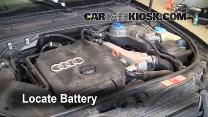 Cómo Abrir el Capó: 2002 Audi A4 Quattro 1.8L 4 Cyl. Turbo