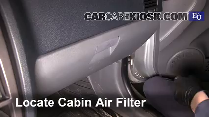 2002 Hyundai Getz GL 1.1L 4 Cyl. Air Filter (Cabin) Check
