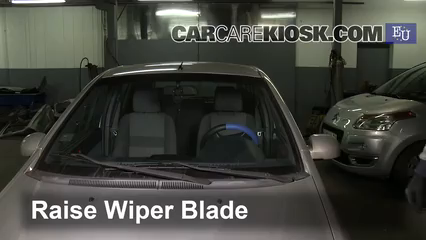 2002 Hyundai Getz GL 1.1L 4 Cyl. Windshield Wiper Blade (Front) Replace Wiper Blades