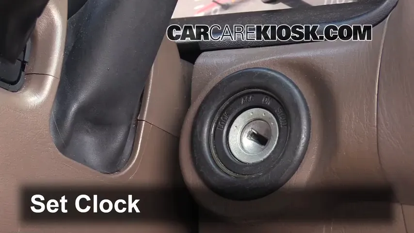 How to Set the Clock / Change Time on a 2002 Toyota Sequoia SR5 4.7L V8
