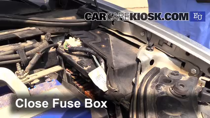 replace a fuse 2002 2008 renault megane 2003 renault Breaker Fuse Box Replacement Fuse 20Engine 20 20Part 202