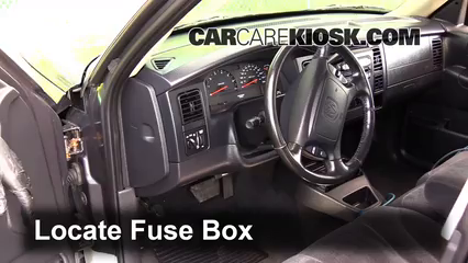 2003 Dodge Dakota SLT 4.7L V8 Crew Cab Pickup (4 Door) Fusible (intérieur)