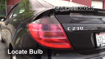 2003 Mercedes-Benz C230 Kompressor 1.8L 4 Cyl. Supercharged Coupe (2 Door) Éclairage Feux de position arrière (remplacer ampoule)
