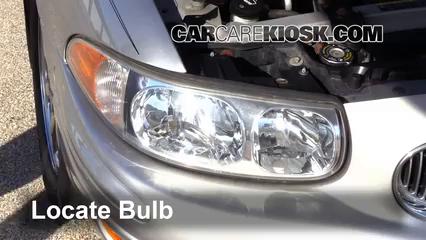 2004 Buick LeSabre Custom 3.8L V6 Éclairage Feux de croisement (remplacer l'ampoule)