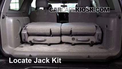 Fix a Flat Tire: GMC Yukon (1999-2006) - 2004 GMC Yukon SLT 5.3L V8