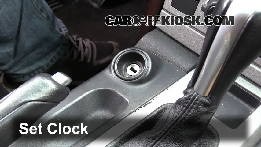 Range Rover Clock Set How to Set the Clock / Change Time on a 2004 Land Rover Range Rover HSE ...