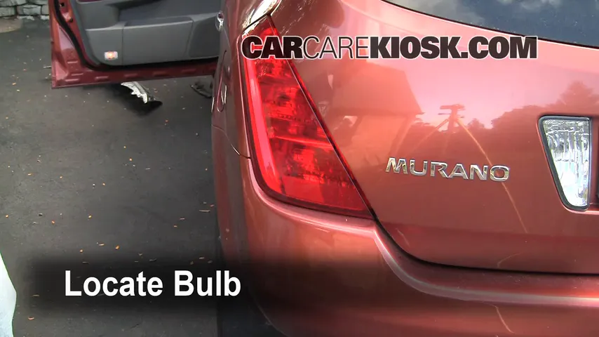 Brake Light Replacement: 2007 Nissan Murano S 3.5L V6