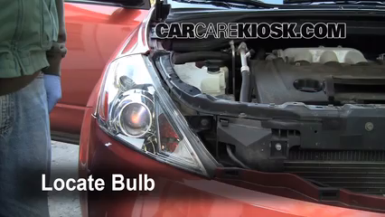 Front Turn Signal Change Nissan Murano (2003-2007) - 2004 Nissan Murano