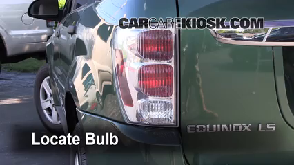 2005 Chevrolet Equinox LS 3.4L V6 Éclairage Feu stop (remplacer ampoule)