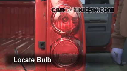 2005 Dodge Dakota SLT 4.7L V8 Crew Cab Pickup Lights Reverse Light (replace bulb)