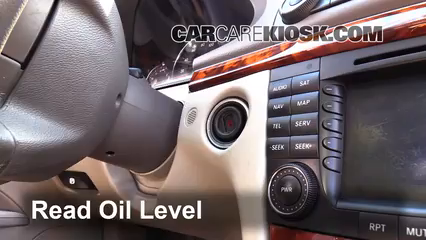 2005 Mercedes-Benz E320 CDI 3.2L 6 Cyl. Turbo Diesel Aceite Controlar nivel de aceite