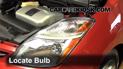 2005 Toyota Prius 1.5L 4 Cyl. Lights Headlight (replace bulb)