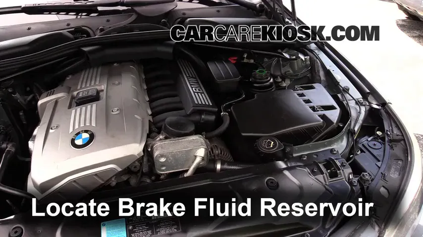 Comment Ajouter du Liquide de Frein: 2006 BMW 530xi 3.0L 6 Cyl. Wagon
