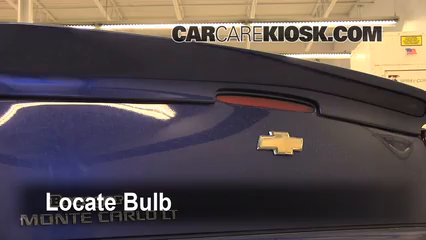 2006 Chevrolet Monte Carlo LT 3.9L V6 Éclairage Feu de freinage central (remplacer l'ampoule)