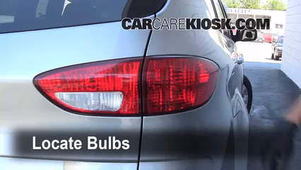2006 Subaru B9 Tribeca 3.0L 6 Cyl. Lights Tail Light (replace bulb)