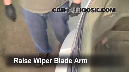 2006 Subaru Forester X 2.5L 4 Cyl. Windshield Wiper Blade (Rear) Replace Wiper Blade