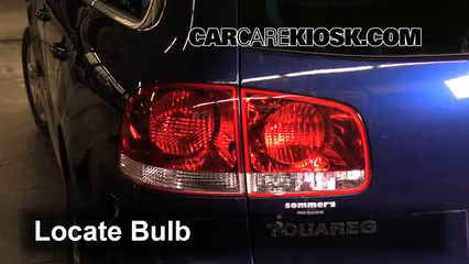 2006 Volkswagen Touareg 4.2L V8 Éclairage Feux de marche arrière (remplacer une ampoule)