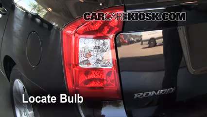 Reverse Light Replacement 2007 2010 Kia Rondo 2007 Kia Rondo Lx 2 4l 4 Cyl