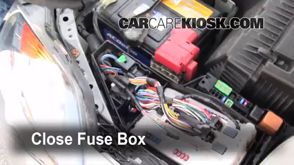 Control de fusible quemado en Nissan Altima 2007-2013 ... 2012 nissan rogue fuse box diagram 