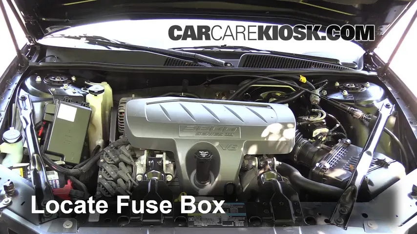 Replace a Fuse: 2005 Buick LaCrosse CX 3.8L V6
