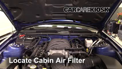 2007 Ford Mustang GT 4.6L V8 Coupe Filtre à air (intérieur) Changement