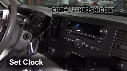 2007 GMC Sierra 1500 SLE 4.8L V8 Extended Cab Pickup (4 Door) Horloge