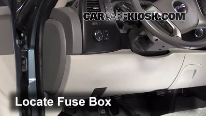 2007-2013 GMC Sierra 1500 Interior Fuse Check - 2007 GMC Sierra 1500
