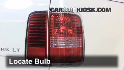 2007 Lincoln Mark LT 5.4L V8 Lights Reverse Light (replace bulb)