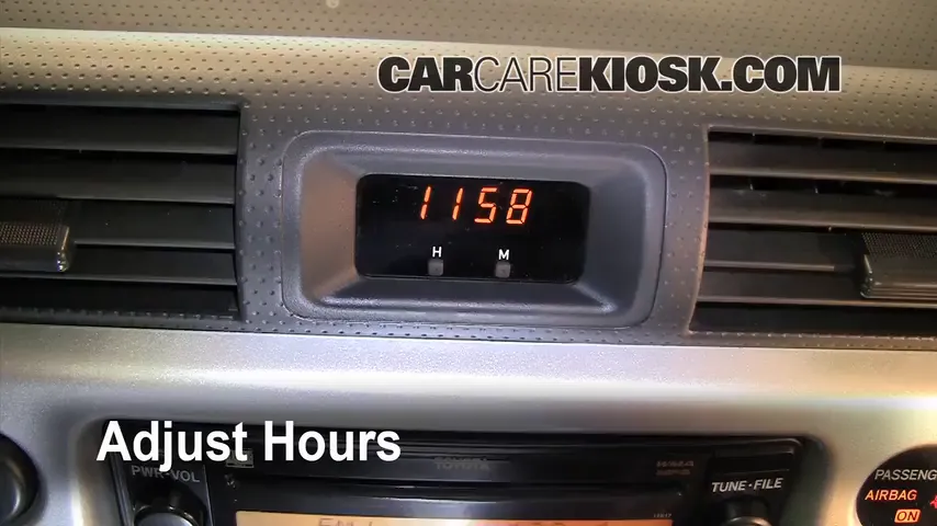 How to Set the Clock / Change Time on a 2007 Toyota FJ Cruiser 4.0L V6
