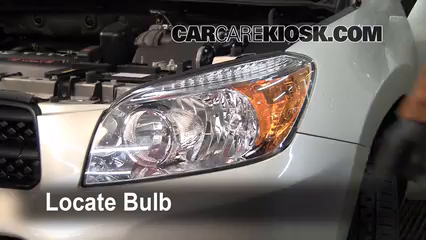 2007 Toyota RAV4 2.4L 4 Cyl. Lights Turn Signal - Front (replace bulb)