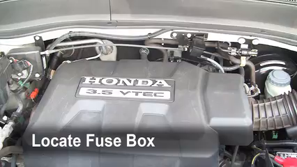 replace a fuse 2006 2014 honda ridgeline 2008 honda ridgeline rtl 2006 Pontiac Grand Prix Fuse Box Location