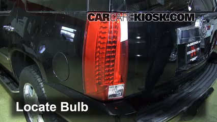 2008 Cadillac Escalade 6.2L V8 Éclairage Feu stop (remplacer ampoule)