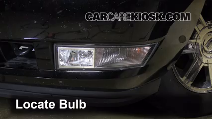 2008 Cadillac Escalade 6.2L V8 Éclairage Feu clignotant avant (remplacer l'ampoule)