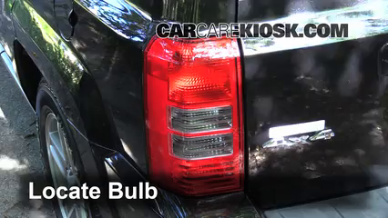 2008 Jeep Patriot Sport 2.4L 4 Cyl. Lights Brake Light (replace bulb)