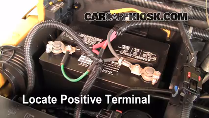 How to Jumpstart a 2008 Jeep Wrangler Unlimited Rubicon  V6