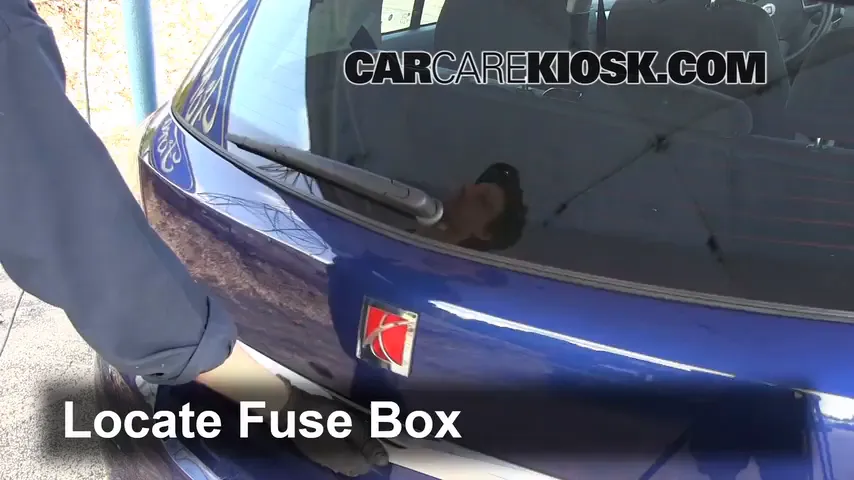 Interior Fuse Box Location: 2008 Saturn Astra XR 1.8L 4 Cyl. (4 Door)